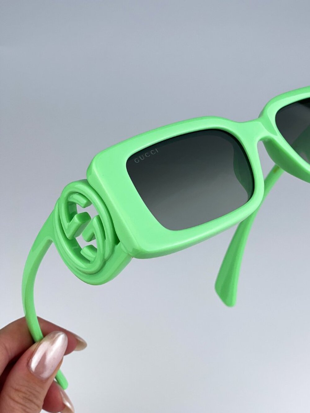 GUCCI GG1325S 004 GREEN RECTANGLE GREEN GRADIENT SUNGLASSES